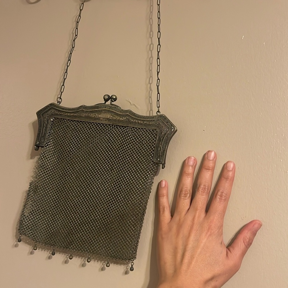 Vintage German Silver chain link engraved purse.